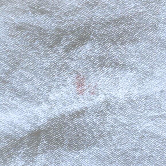 White Sleeveless V-Neck Blouse - Medium - Picture 5 of 5